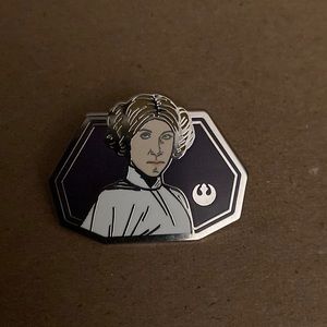 Princess Leia Star Wars Heroes Hidden Disney Series 2 Pin